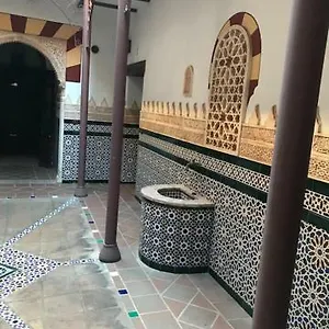 https://apartamento-completo-santa-marina.es-andalucia.com